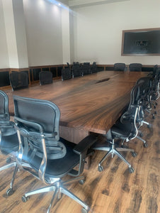 6 Tips for Designing the Perfect Custom Conference Table